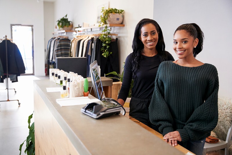Who can use the VAT retail schemes?